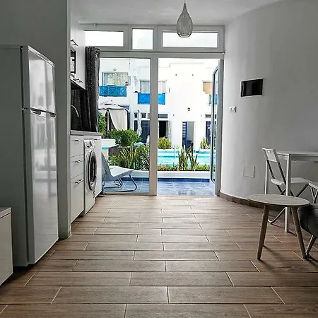 Vanessa Puerto Del Carmen