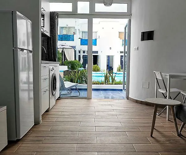 Vanessa Puerto Del Carmen